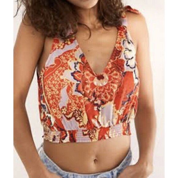 Free People Intimately Blouse Womens Sz S Cropped Weekend in Montauk Floral Cami - Picture 1 of 8